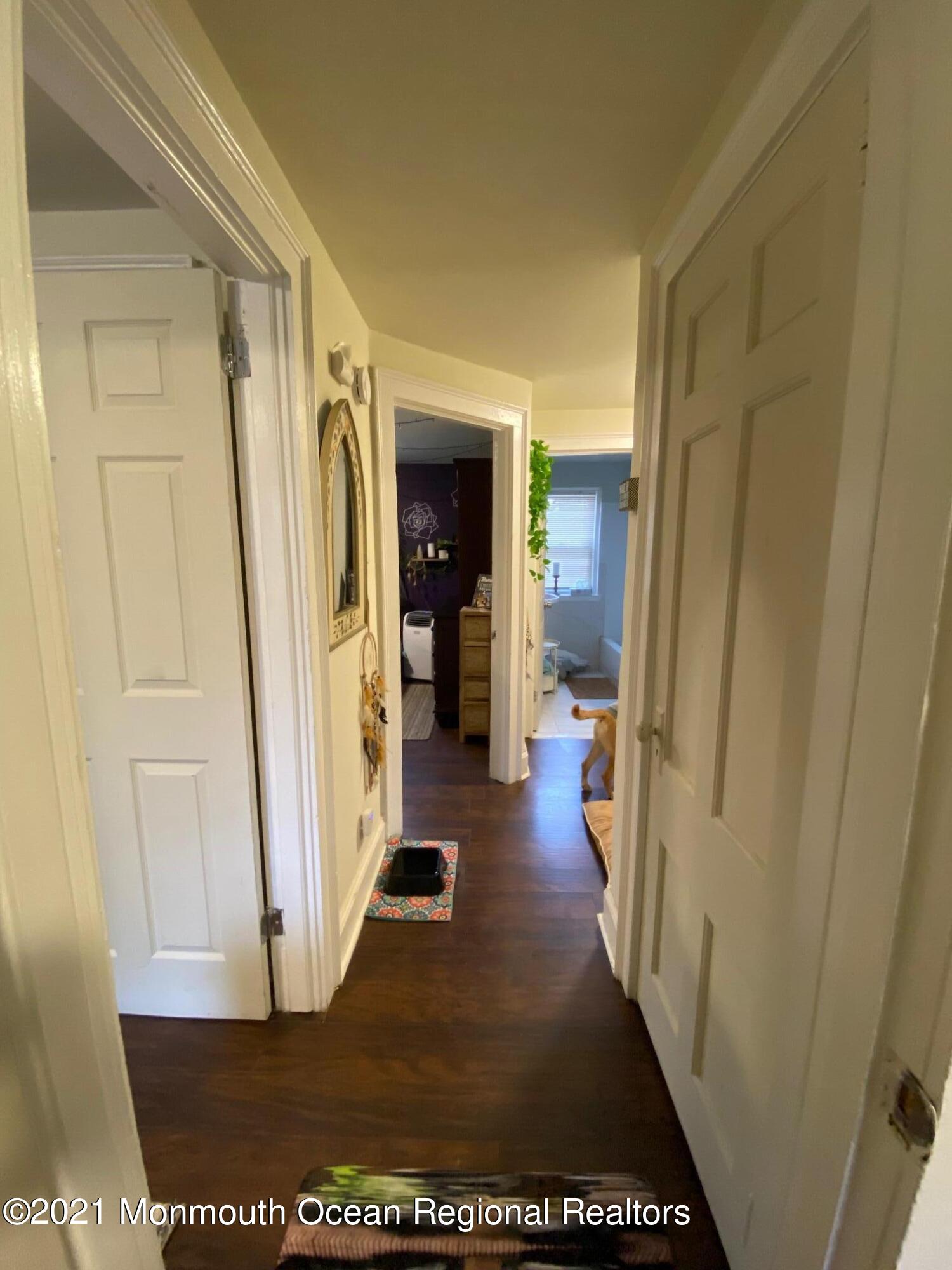 3107 Kearsarge Road Camden, NJ 08104 - Photo 20 of 39 3107 kearsarge 2nd floor foyer