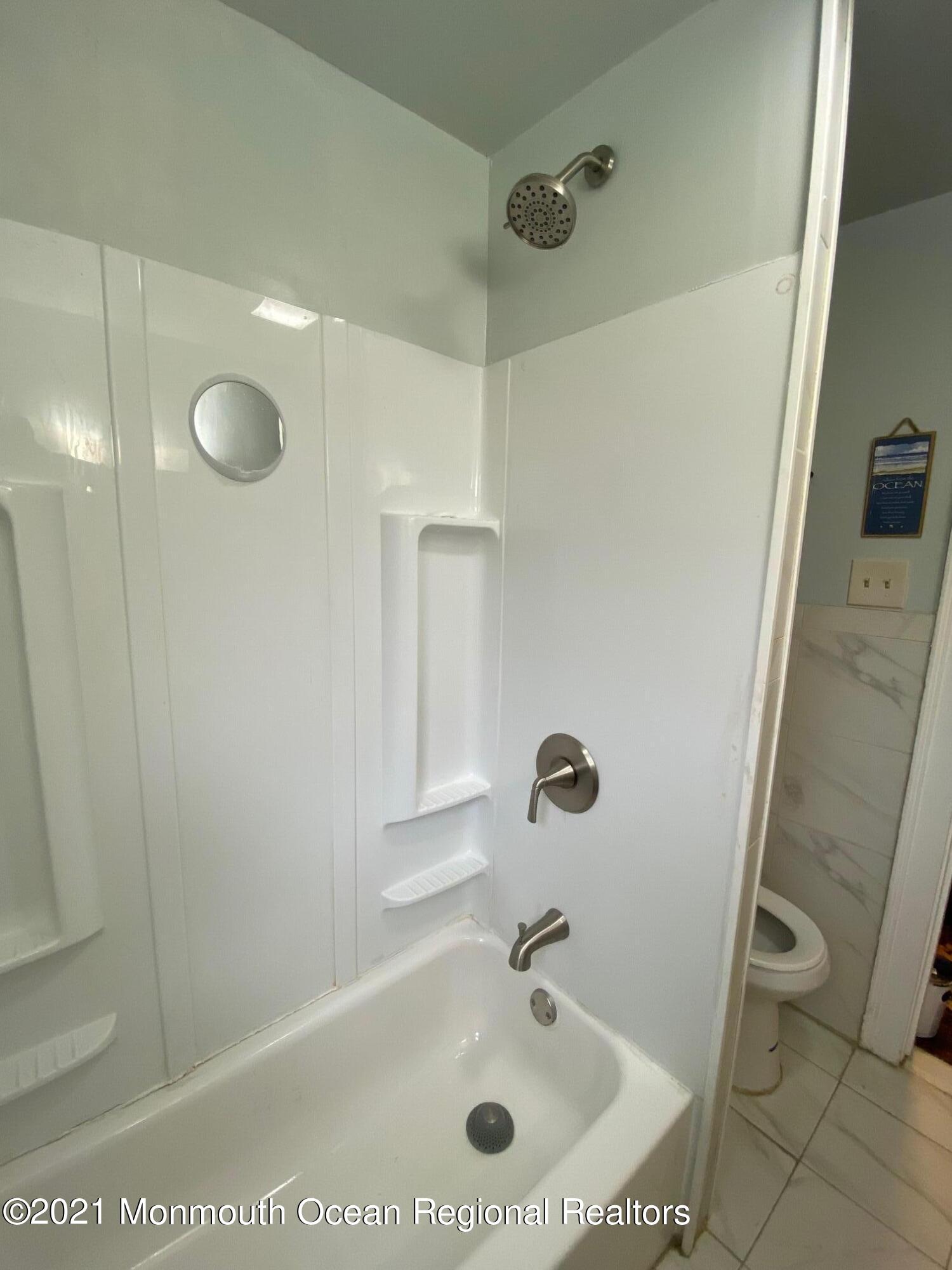 3107 Kearsarge Road Camden, NJ 08104 - Photo 28 of 39 3107 kearsarge bathroom 3
