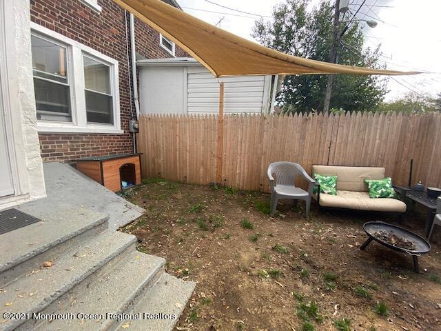 3107 kearsarge backyard
