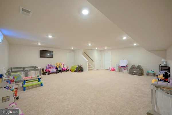 $6,500 | 65 Westmont Drive, Medford, NJ 08055