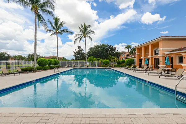 $214,000 | 151 Southwest Palm Drive, Unit 208, Port St. Lucie, FL 34986