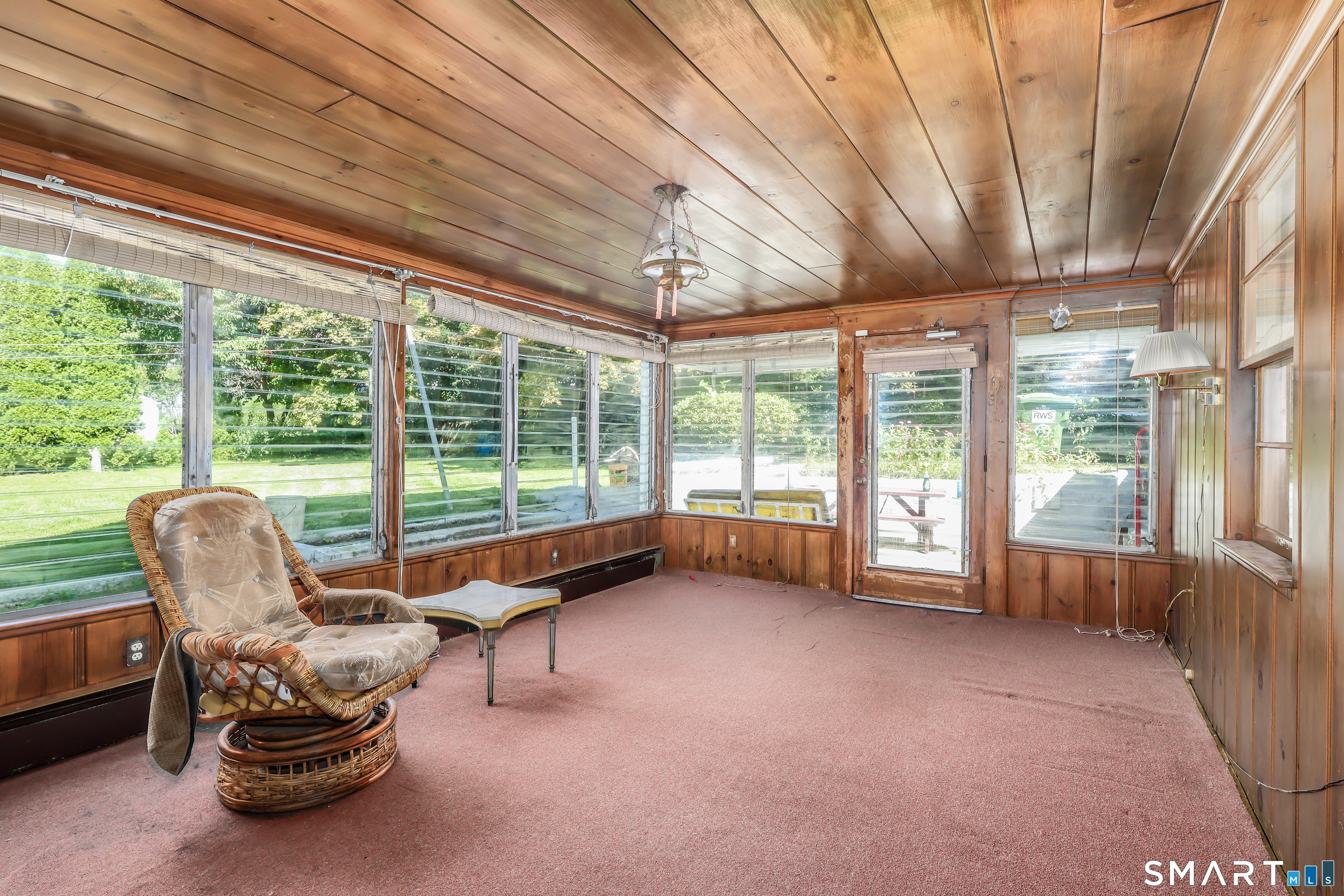 124 Chestnut Hill Road Trumbull, CT 06611 - Photo 20 of 38 Gallery Image 20