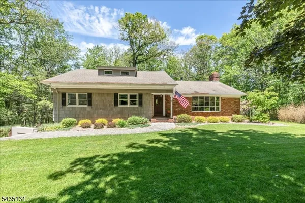 $799,000 | 18 Stiles Road, Warren, NJ 07059