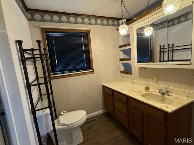 $169,900 | 2620 Carolyn Boulevard, Granite City, IL 62040