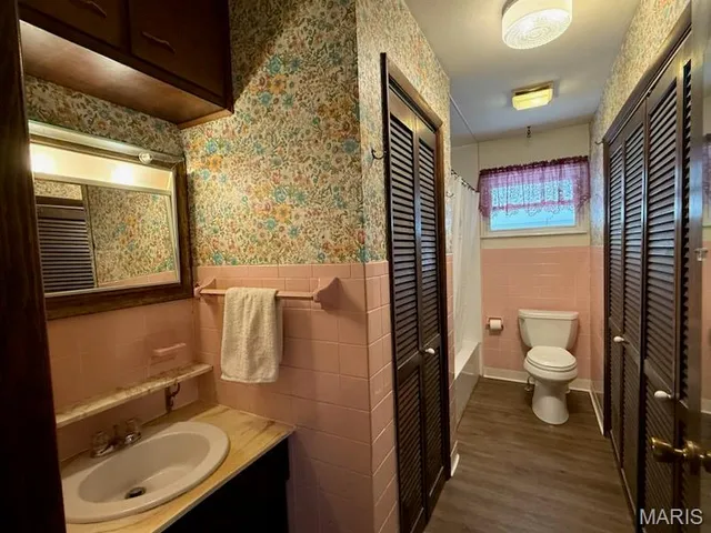 $169,900 | 2620 Carolyn Boulevard, Granite City, IL 62040