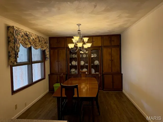 $169,900 | 2620 Carolyn Boulevard, Granite City, IL 62040