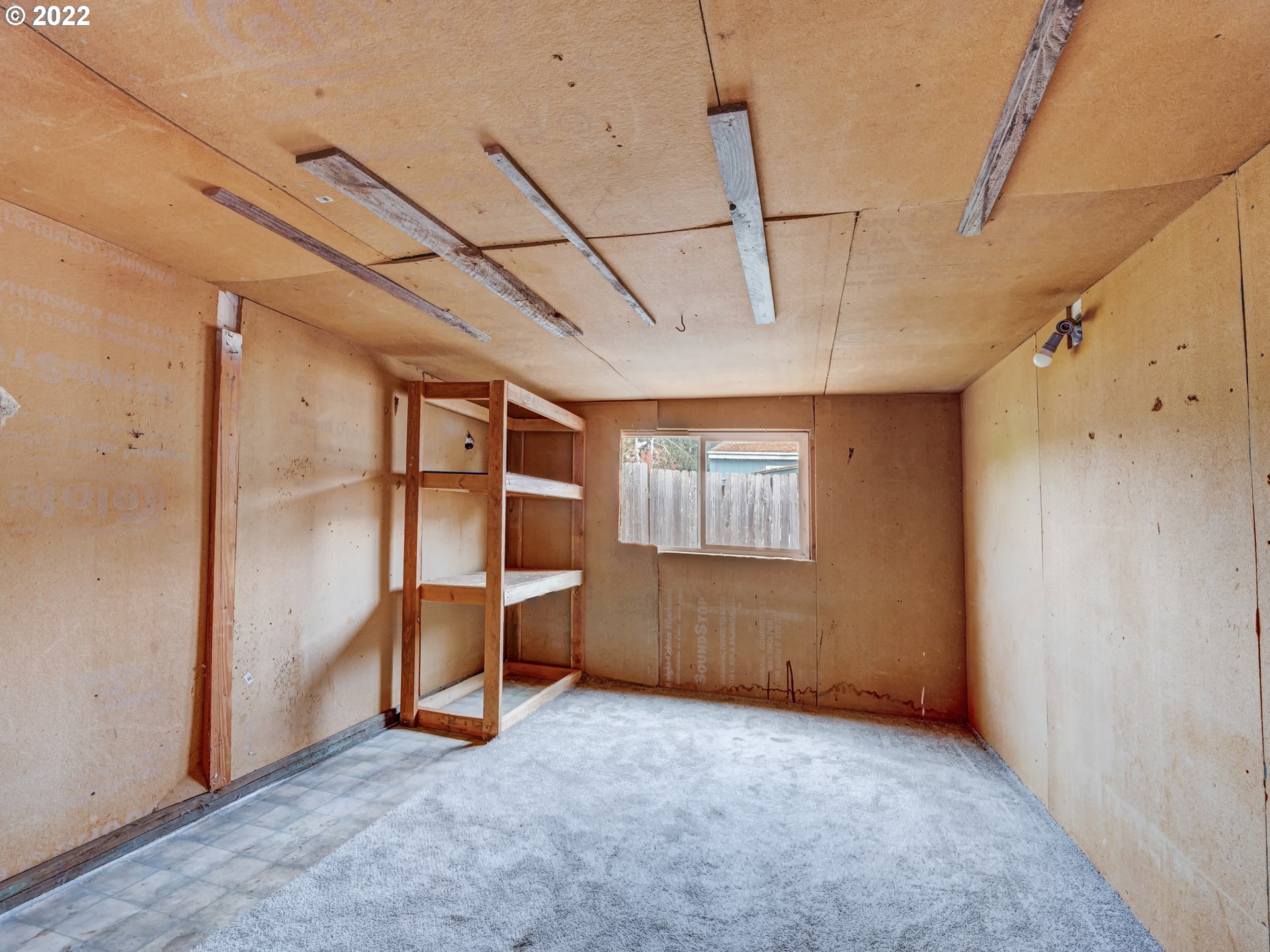 452 South 53rd Street Springfield, OR 97478 - Photo 25 of 26 a view of an empty room with a window