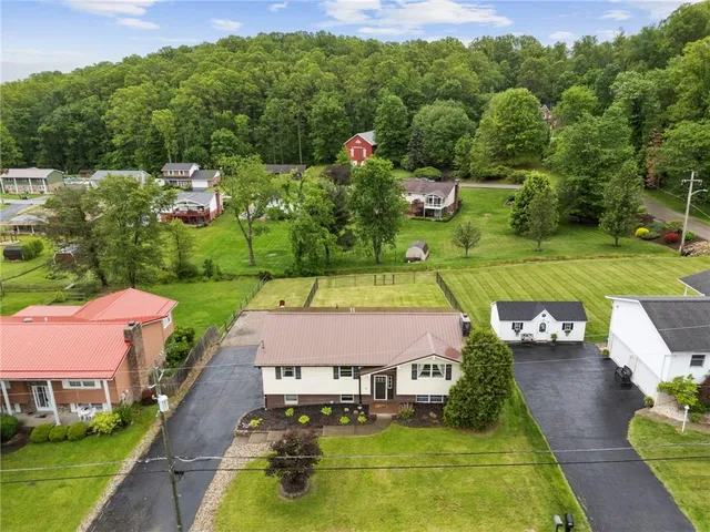 $340,000 | 174 Hague Lane, Uniontown, PA 15401