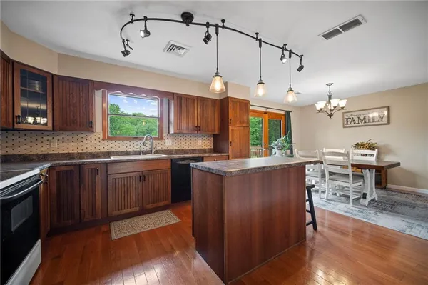 $340,000 | 174 Hague Lane, Uniontown, PA 15401