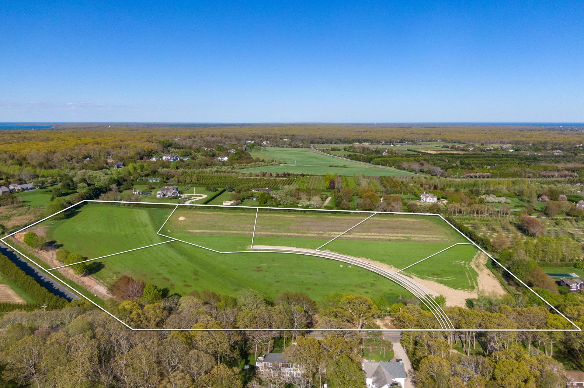 261 Millstone Road Bridgehampton, NY 11932 - Photo 13 of 14 Gallery Image 13