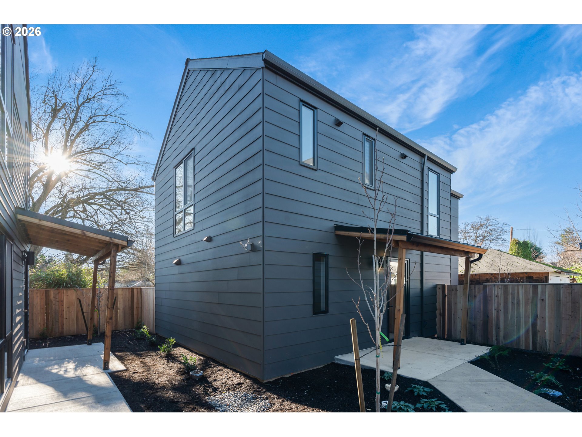 5488 Southeast Boise Street Portland, OR 97206 - Photo 2 of 45