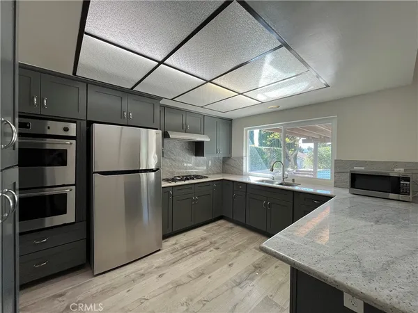$4,995 | 11735 La Tierra Court, Porter Ranch, CA 91326