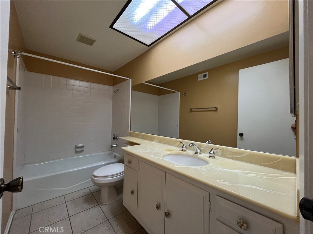 11735 La Tierra Court Porter Ranch, CA 91326 - Photo 8 of 21