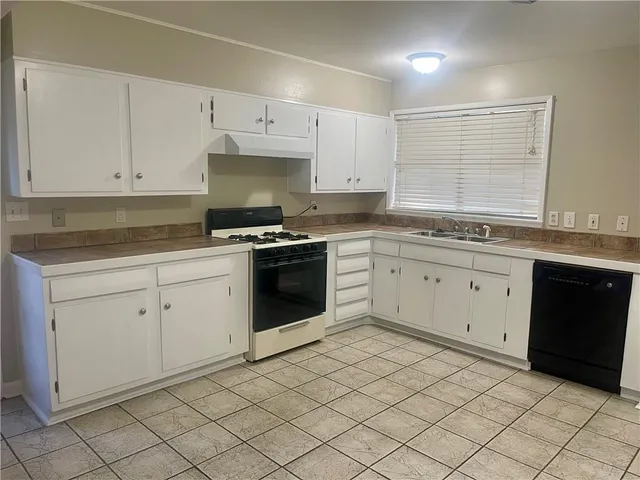 $2,200 | 715 Ashlawn Drive, Harahan, LA 70123