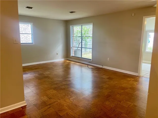 $2,200 | 715 Ashlawn Drive, Harahan, LA 70123