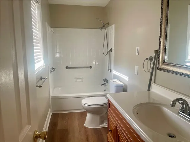 $2,200 | 715 Ashlawn Drive, Harahan, LA 70123