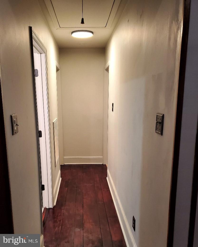 12169 Ridge Road King George, VA 22485 - Photo 14 of 37 Hallway