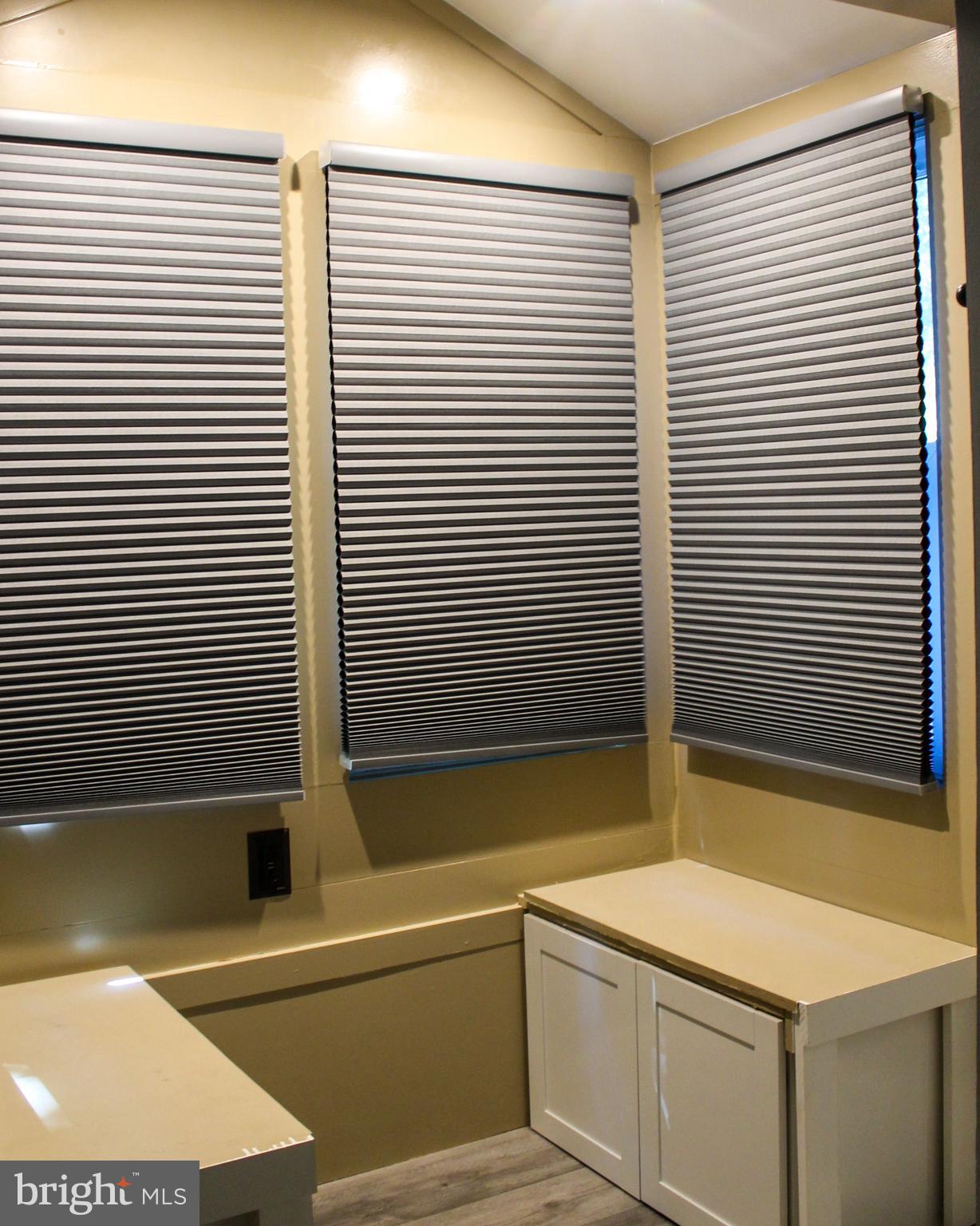 12169 Ridge Road King George, VA 22485 - Photo 26 of 37 Master Bathroom - sitting area