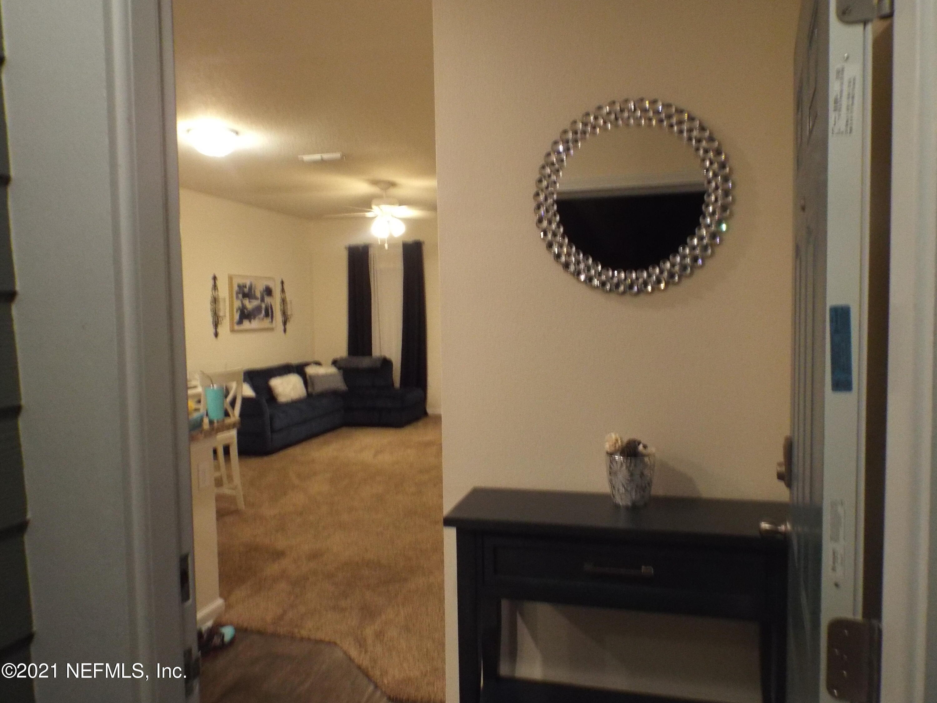 8043 Echo Springs Road Jacksonville, FL 32256 - Photo 4 of 23 DSCF2265