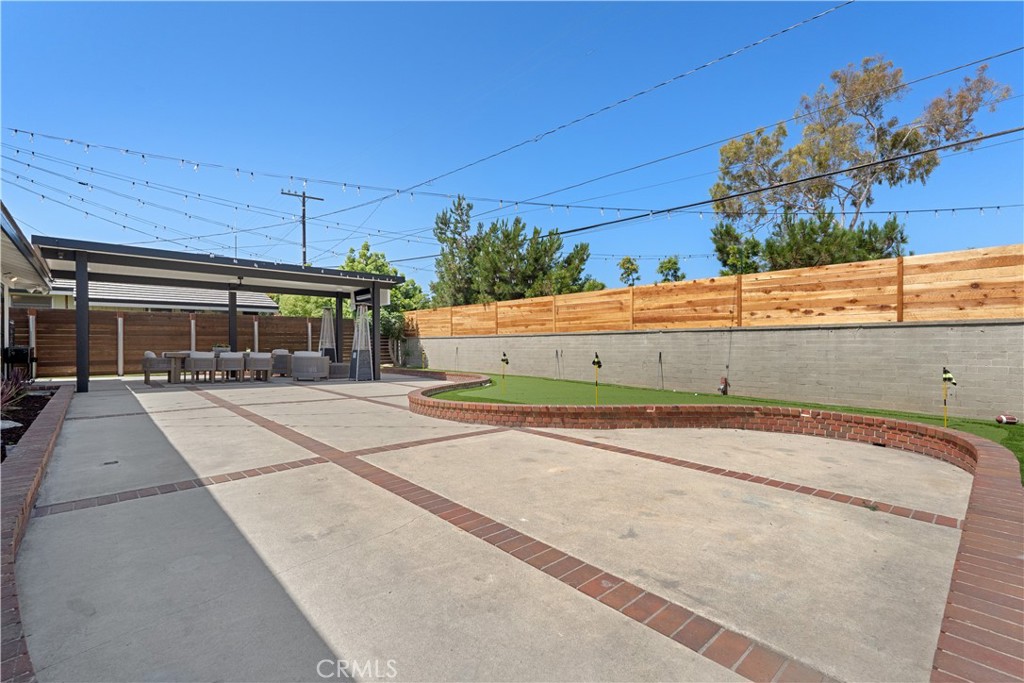 1611 North Greenbrier Road Long Beach, CA 90815 - Photo 19 of 20 Gallery Image 19