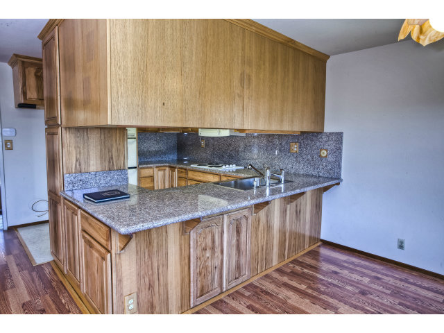 1245 North Road Belmont, CA 94002 - Photo 10 of 25 Gallery Image 10