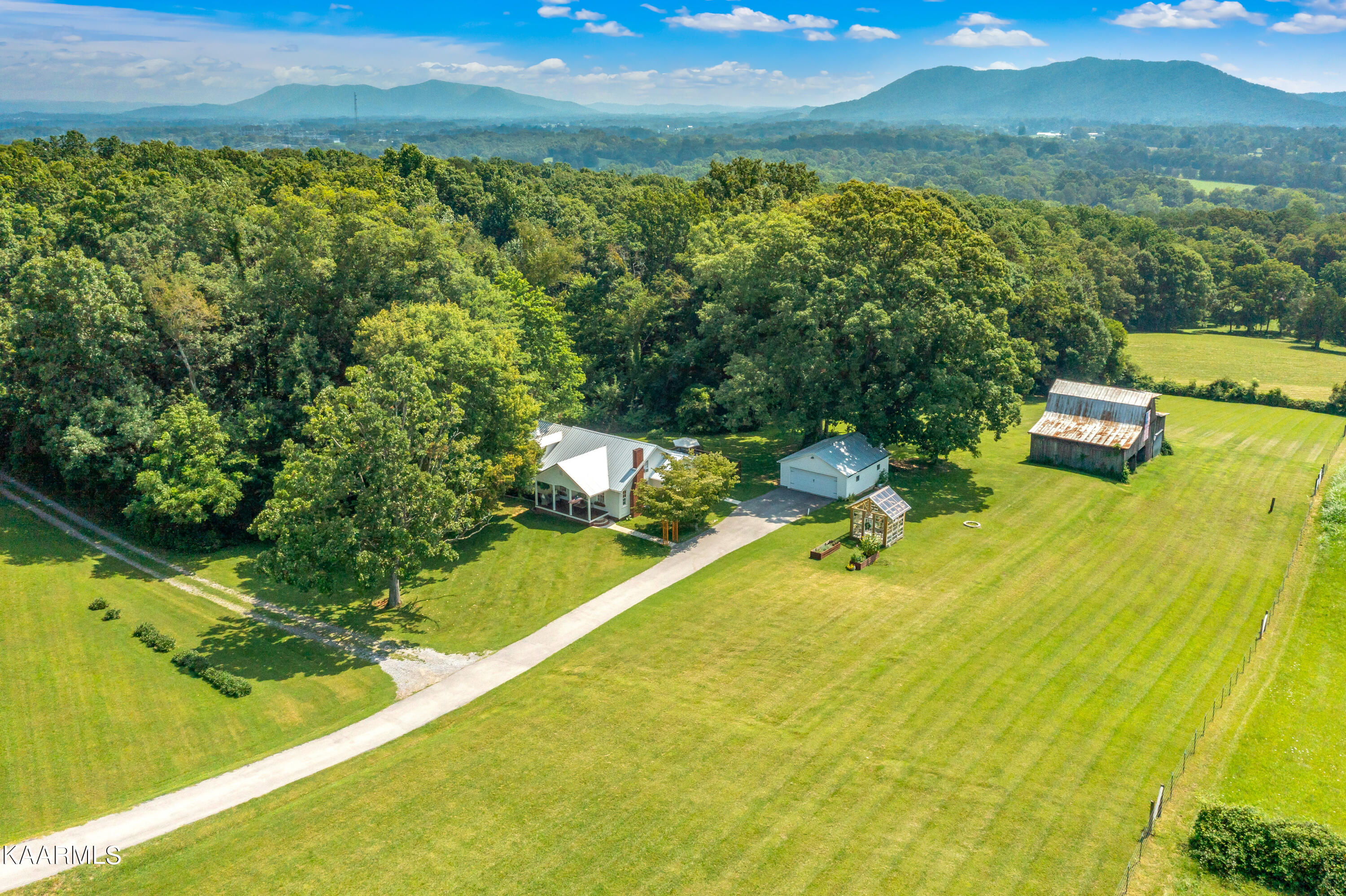 7404 Ridgeview Road Corryton, TN 37721 - Photo 55 of 60 7404 Ridgeview Road-75