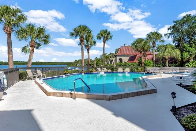 $444,000 | 5101 Florida A1A, Unit 208, Vero Beach, FL 32963