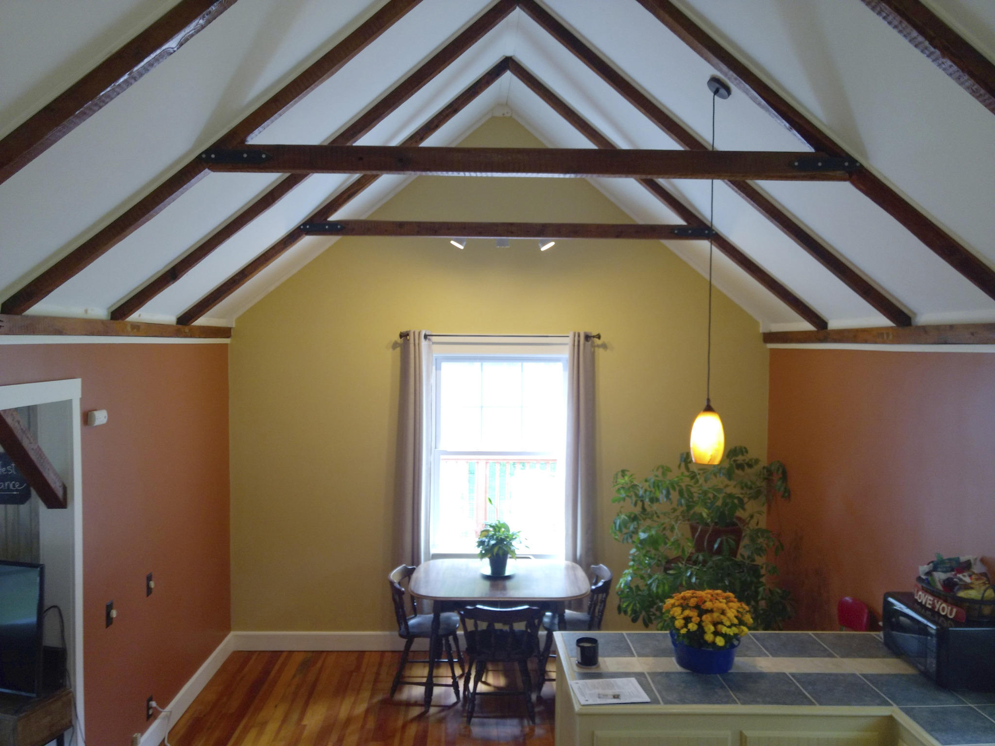 114 Spring Street Gardiner, ME 04345 - Photo 11 of 24 114 Spring St dining space
