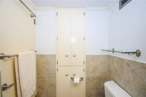 $1,700 | 715 South Upper Broadway, Unit 903, Corpus Christi, TX 78401