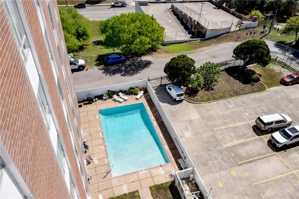 $1,700 | 715 South Upper Broadway, Unit 903, Corpus Christi, TX 78401