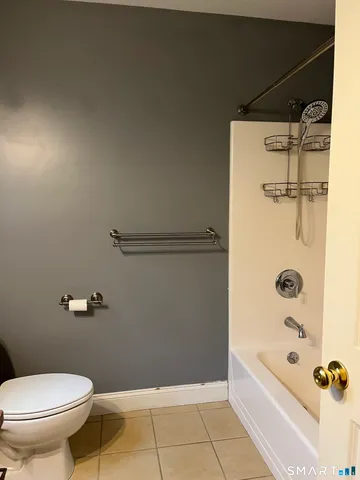 $289,900 | 49 Forestview Drive, Unit 49, Norwich, CT 06360