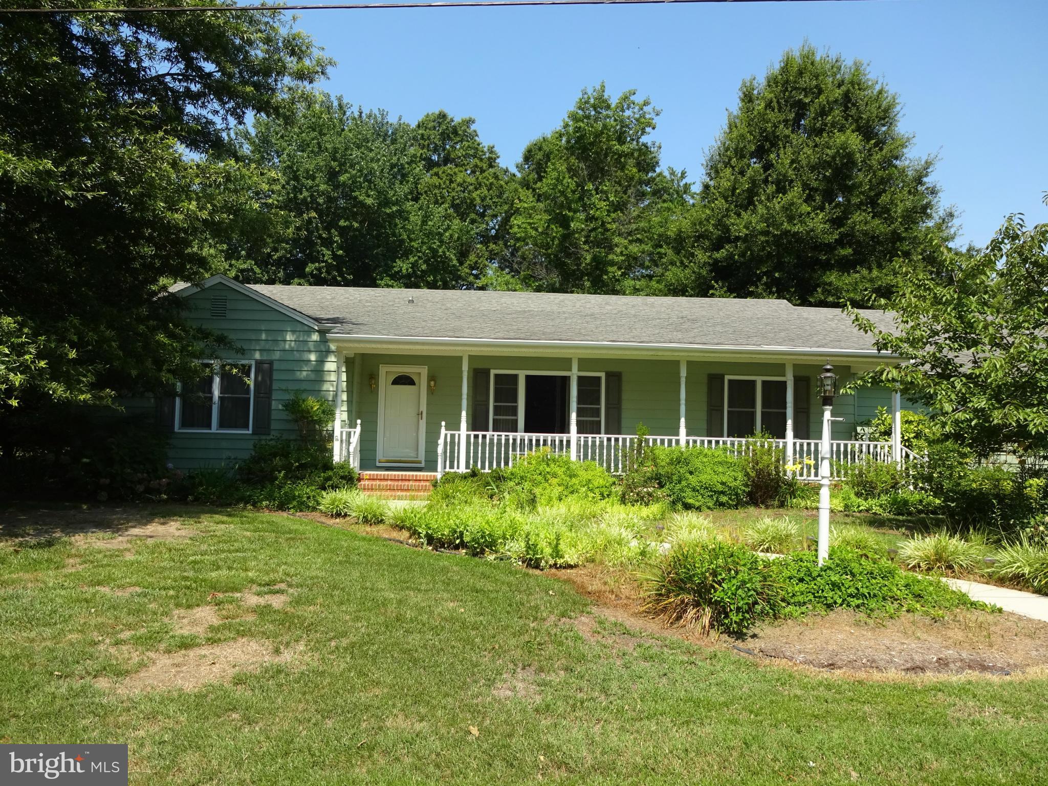 7 Nanticoke Road Cambridge, MD 21613 - Photo 1 of 30 Exterior (Front)