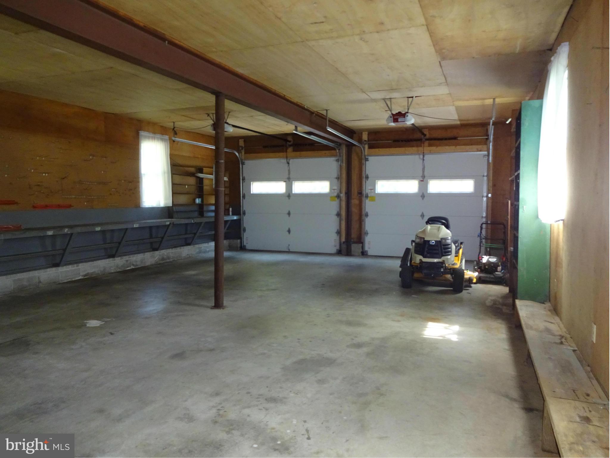 7 Nanticoke Road Cambridge, MD 21613 - Photo 23 of 30 Interior (Garage)