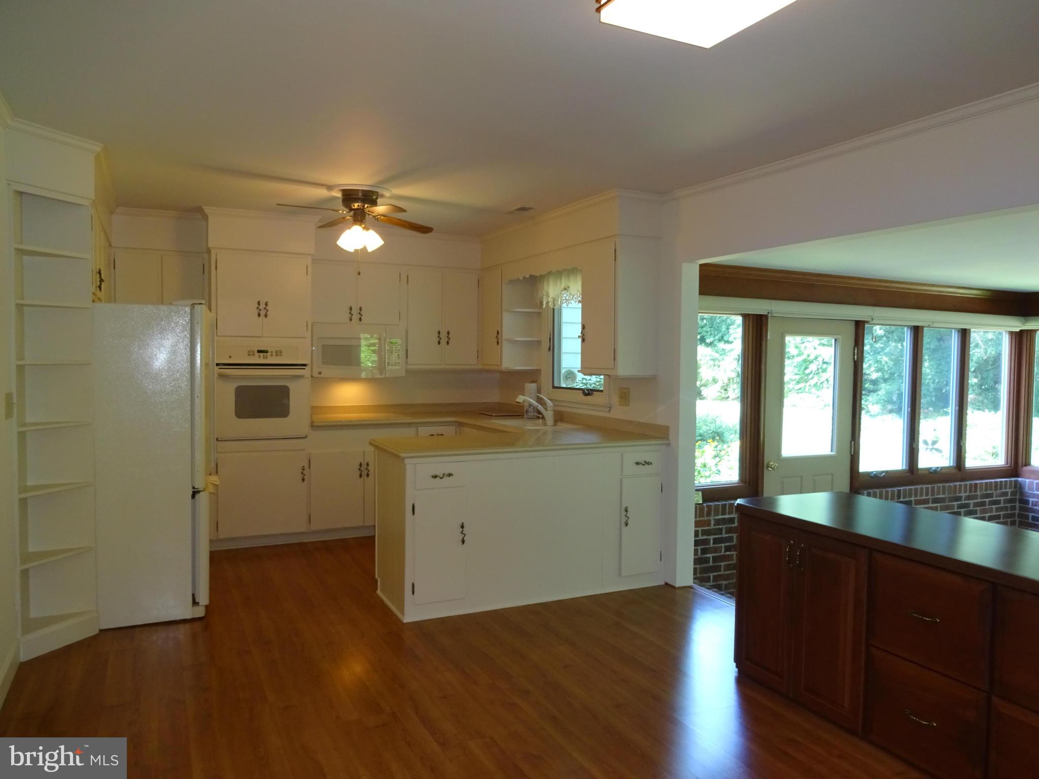 7 Nanticoke Road Cambridge, MD 21613 - Photo 6 of 30 Kitchen