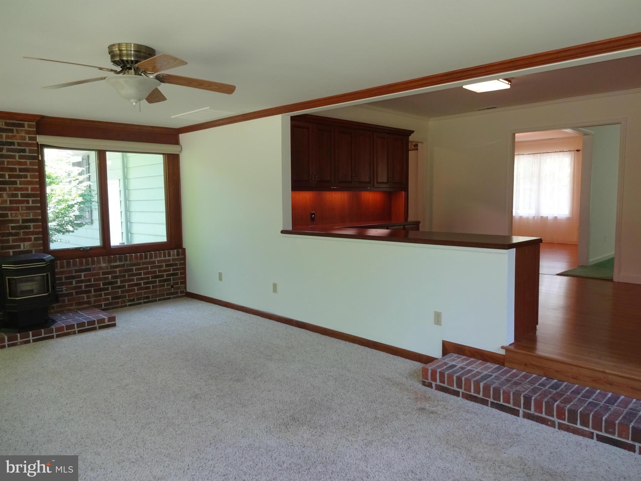 7 Nanticoke Road Cambridge, MD 21613 - Photo 10 of 30 Family Room