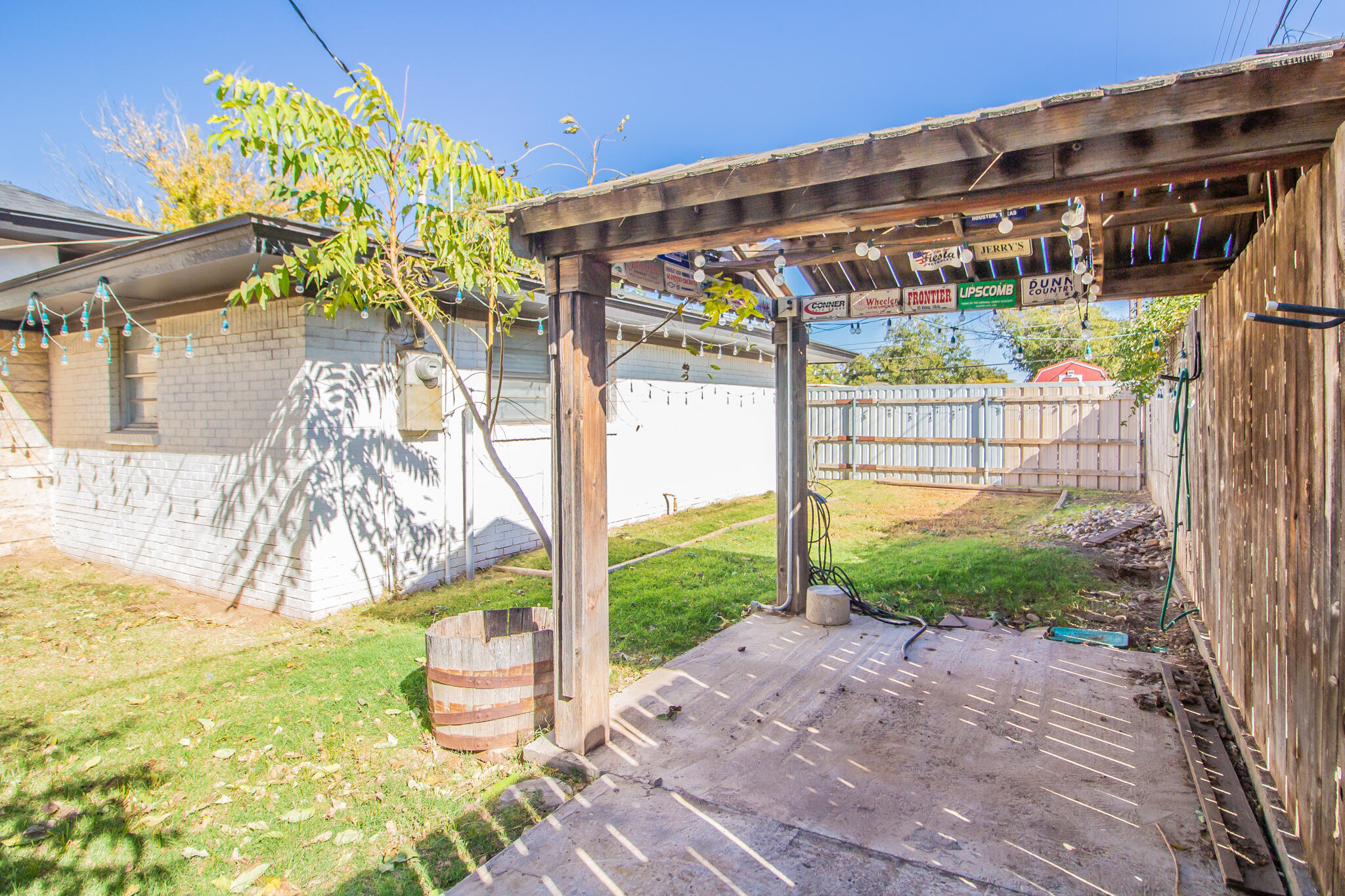 5503 9th Street Lubbock, TX 79416 - Photo 28 of 31 a front view of a building with garden