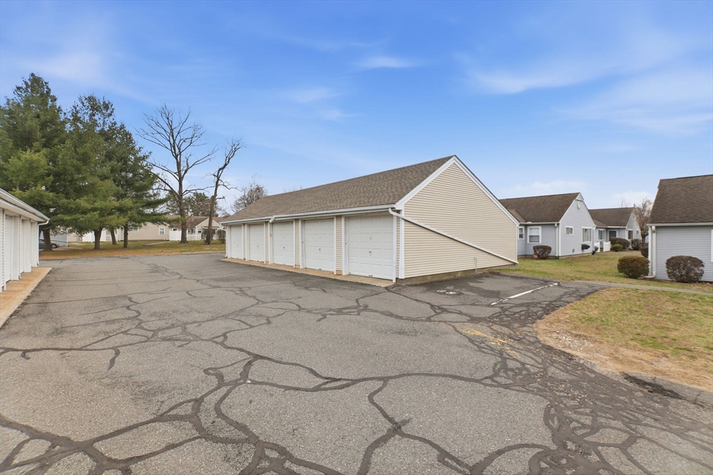 109 Andersen Road, Unit 109 Chicopee, MA 01022 - Photo 30 of 35