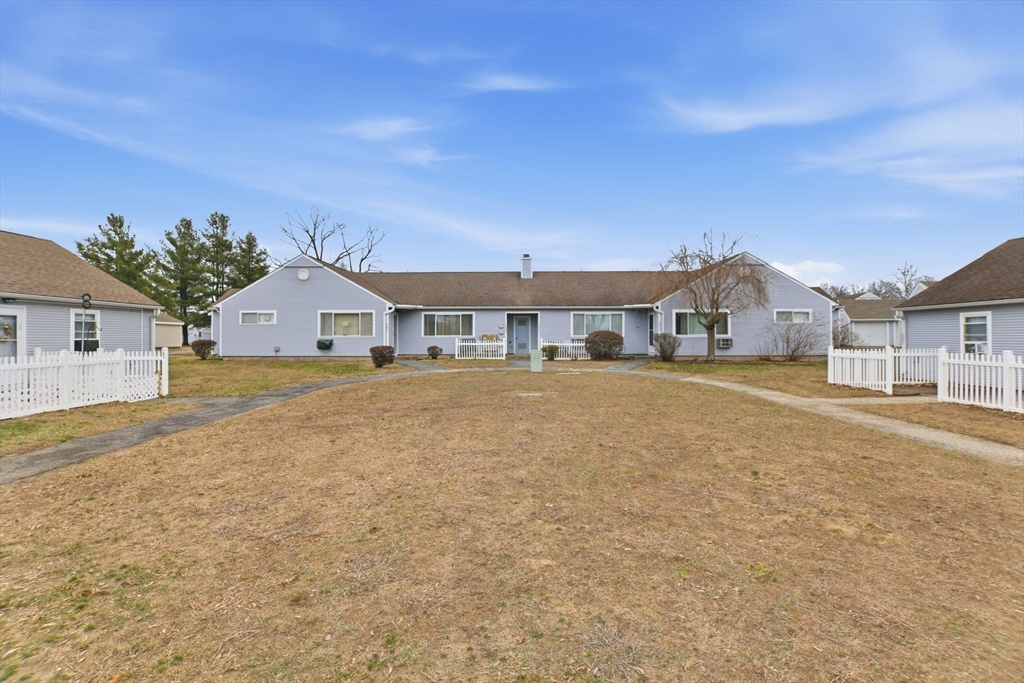 109 Andersen Road, Unit 109 Chicopee, MA 01022 - Photo 34 of 35