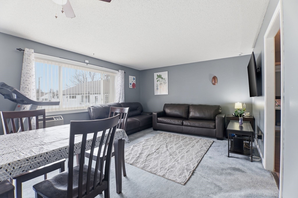 109 Andersen Road, Unit 109 Chicopee, MA 01022 - Photo 4 of 35