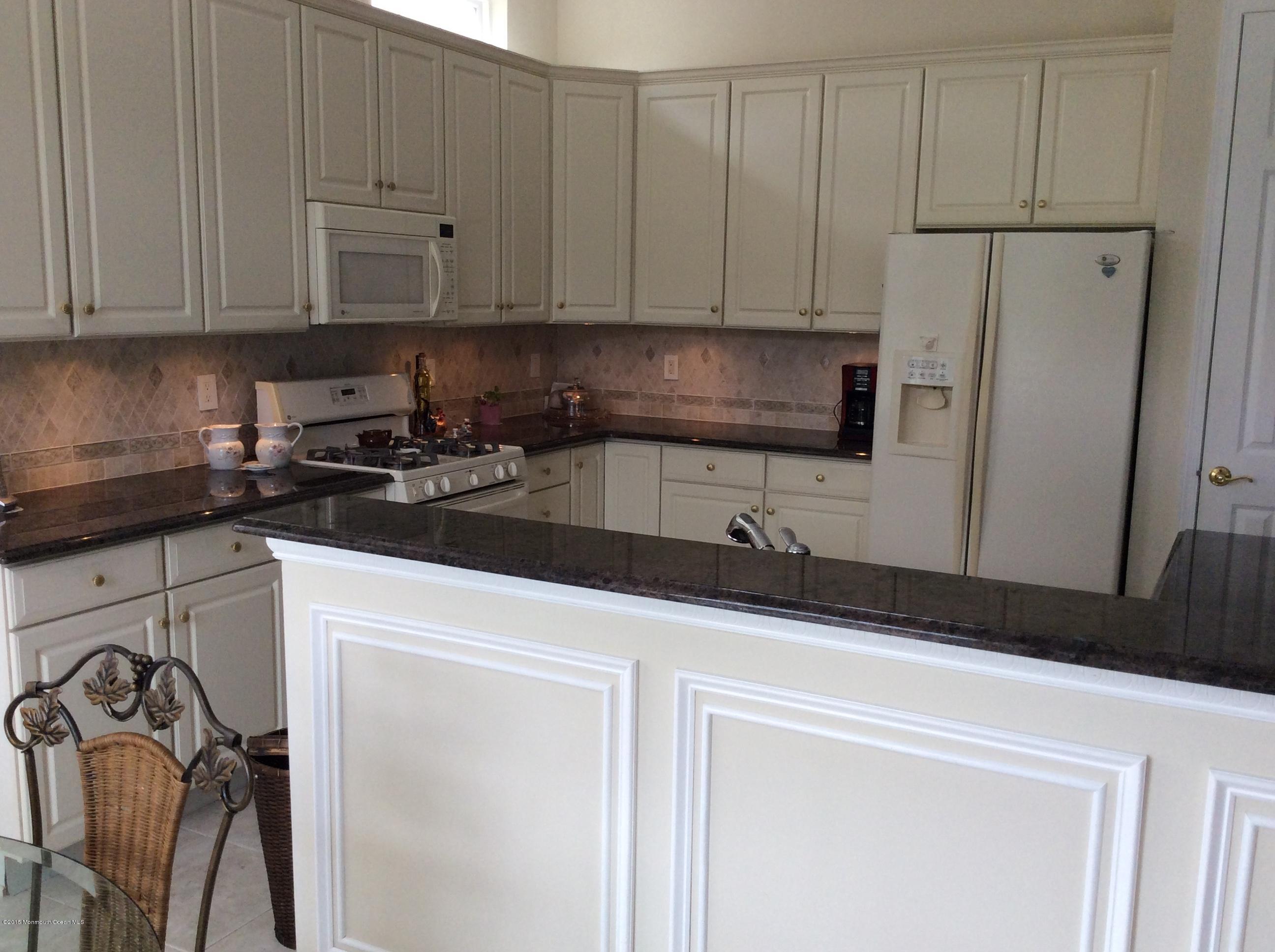21 Barton Creek Road Jackson, NJ 08527 - Photo 11 of 24 Kitchen Work Area