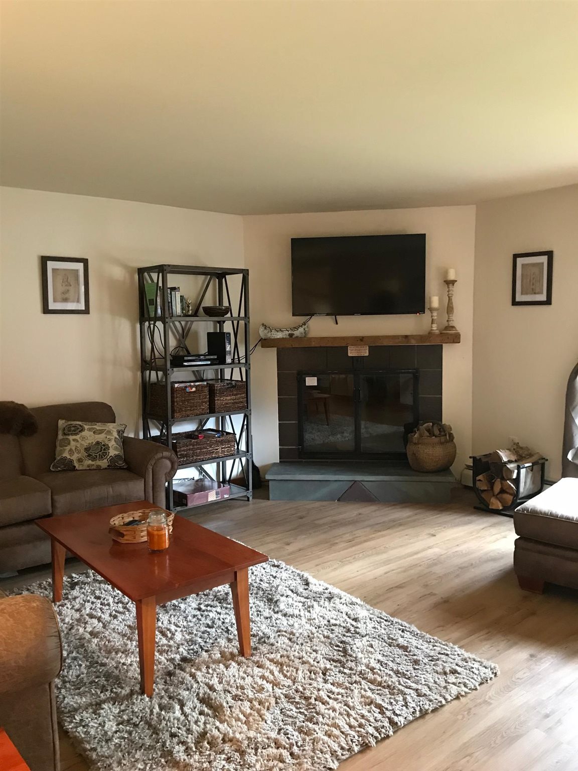 526 East Mountain Road, Unit 49 Killington, VT 05751 - Photo 3 of 16 Gallery Image 3