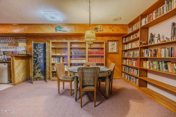 $1,099,999 | 1290 Hickory Hills Road, Jefferson City, TN 37760