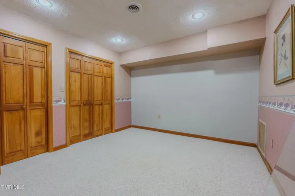 $1,099,999 | 1290 Hickory Hills Road, Jefferson City, TN 37760