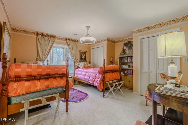 $1,099,999 | 1290 Hickory Hills Road, Jefferson City, TN 37760
