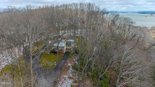 $1,099,999 | 1290 Hickory Hills Road, Jefferson City, TN 37760
