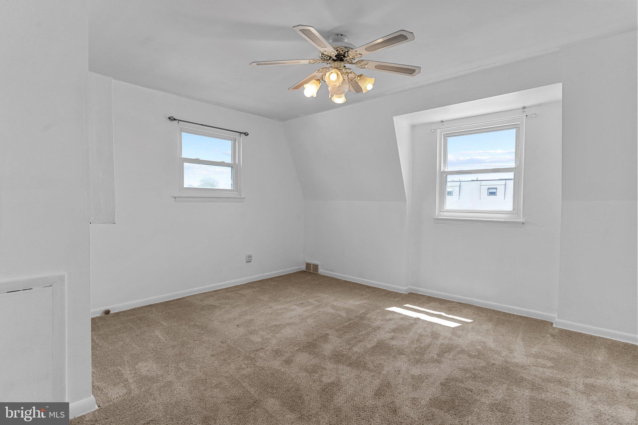 3435 Primrose Road Philadelphia, PA 19114 - Photo 15 of 29 Gallery Image 15