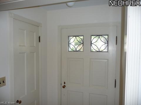 1468 Burlington Road Cleveland, OH 44118 - Photo 8 of 22 Gallery Image 8