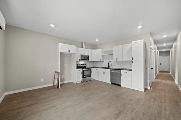 $1,400 | 1644 County Road 180, Unit 3, Alvin, TX 77511