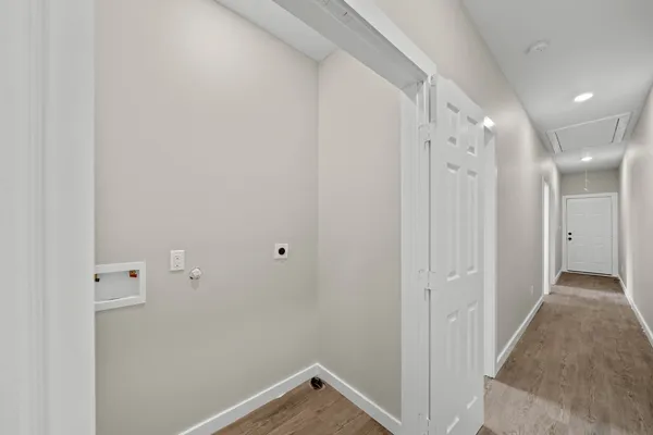$1,400 | 1644 County Road 180, Unit 3, Alvin, TX 77511