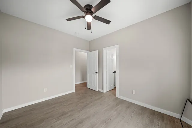 $1,400 | 1644 County Road 180, Unit 3, Alvin, TX 77511